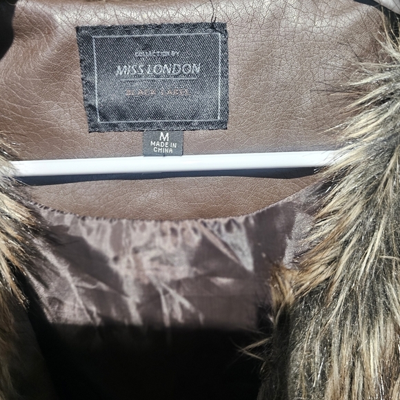 Miss London Faux Fur Vest EUC Medoun in Earthy Tones PTP 19 - Picture 4 of 4